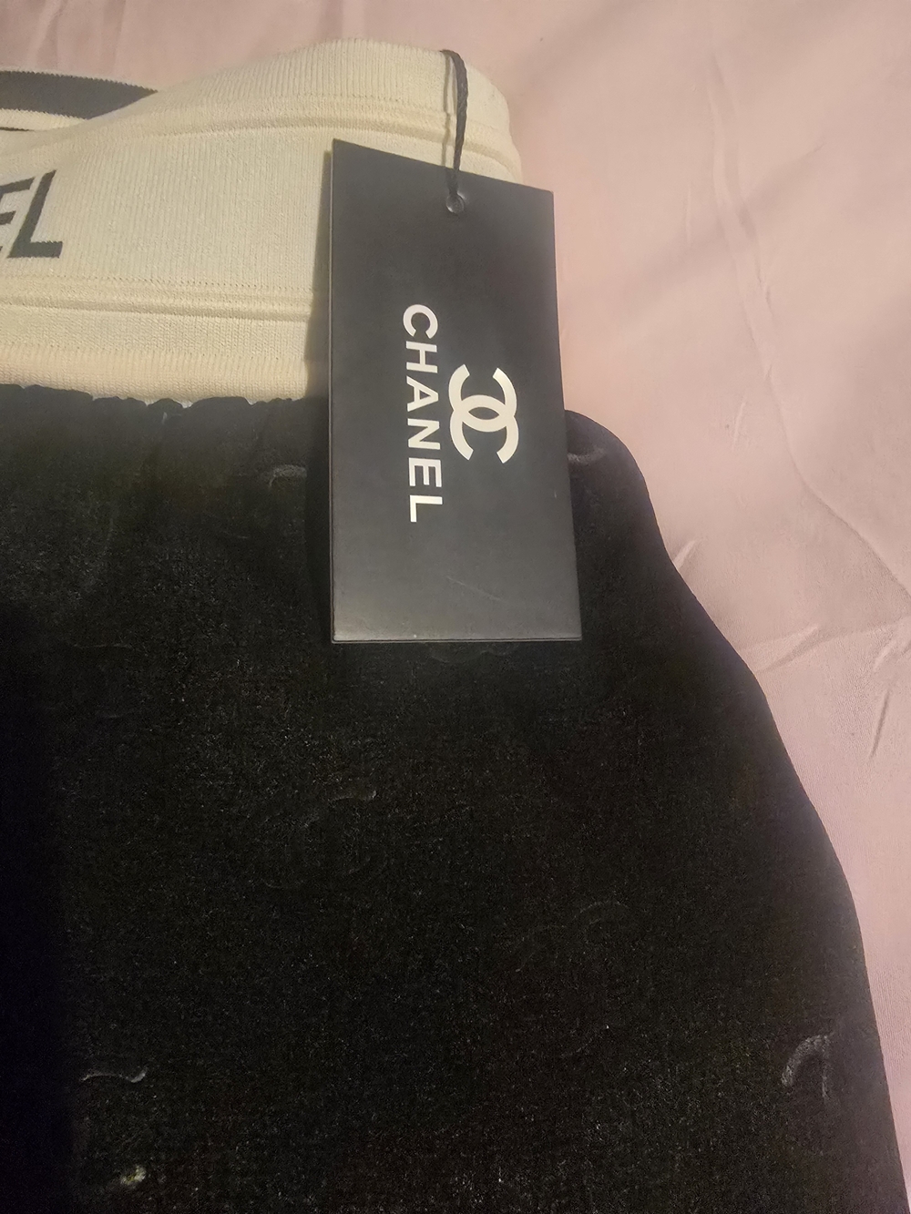 Chanel Women Black Logo Wide-Leg Lounge Pants with Cream Waistband - Picture 5 of 10